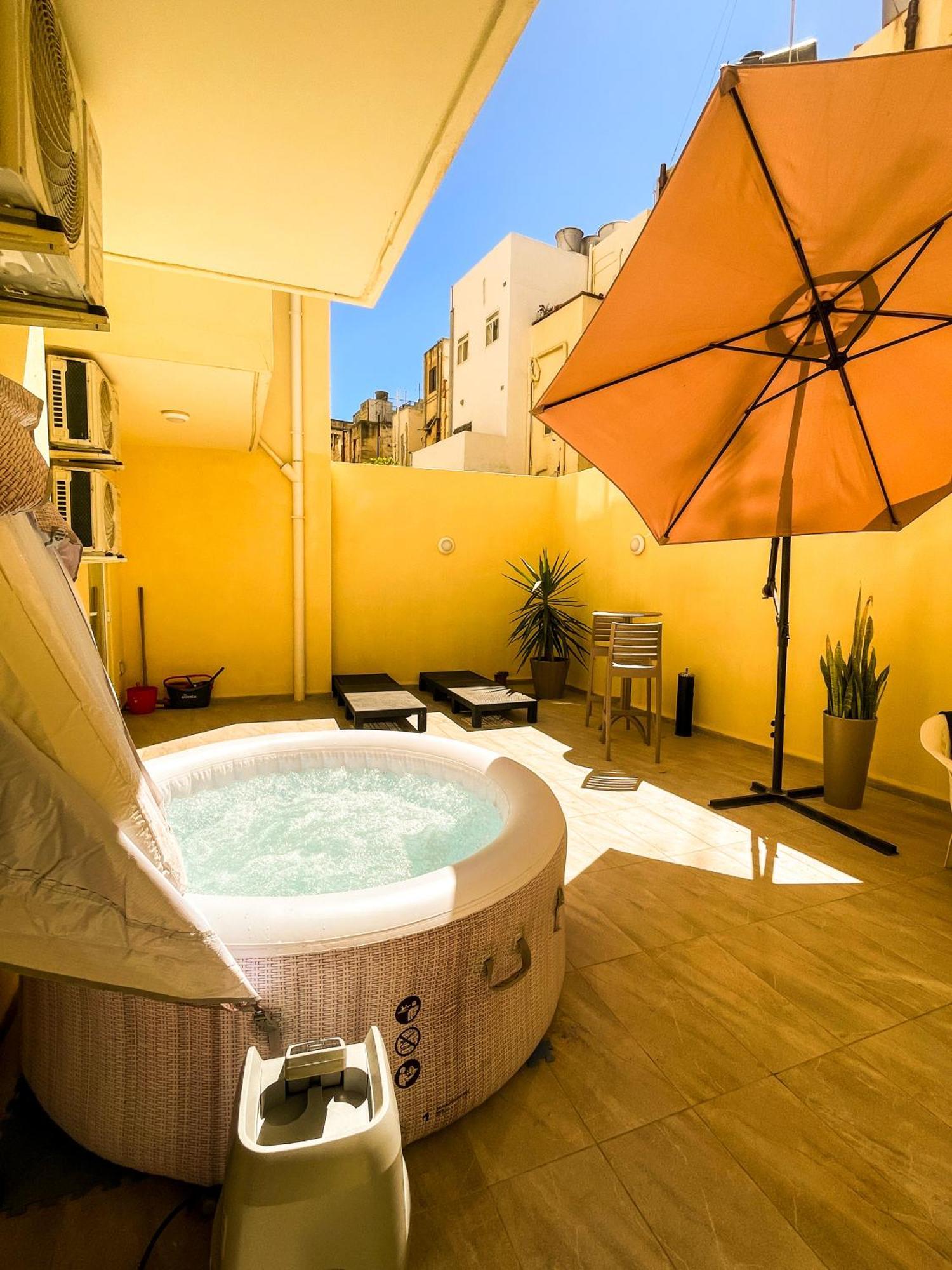 Sliema Jacuzzi Flat Apartment Екстериор снимка